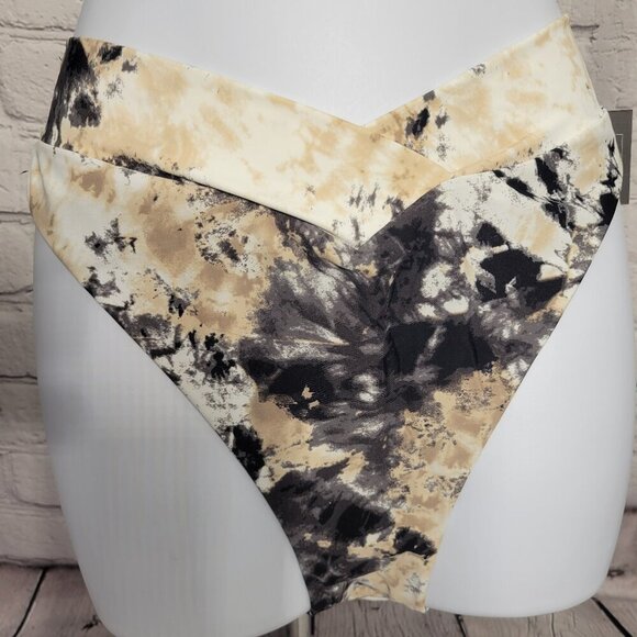 Bar III Women's Wet'N Wild Square-Neck Bikini Top and V-Cut High Waist Bottom - Picture 2 of 7